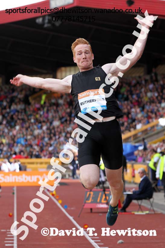 Greg Rutherford in the long jump at the Sainsbury's Birmingham Grand Prix. Photos: David T. Hewitson/Sports for All Pics